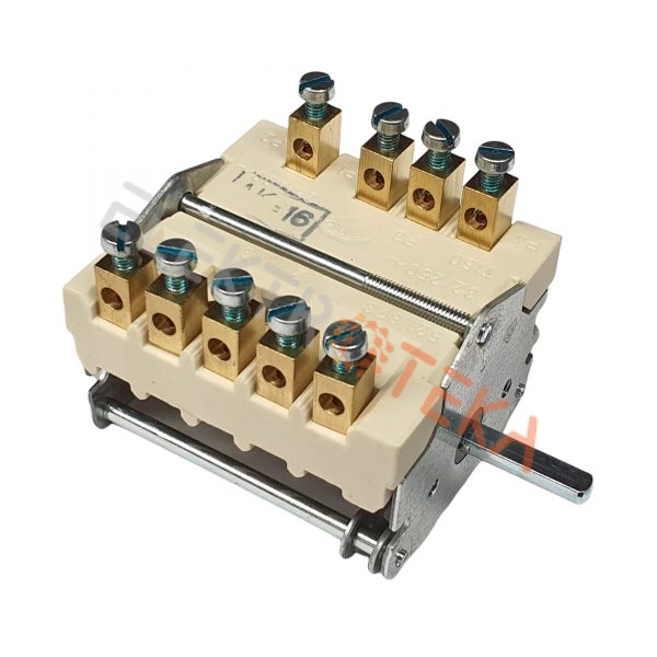 Komutatorius 7 padėtys 1NO/2CO 32A padėtys 0-1-2-3-4-5-6 ašis ø 6x4.6mm